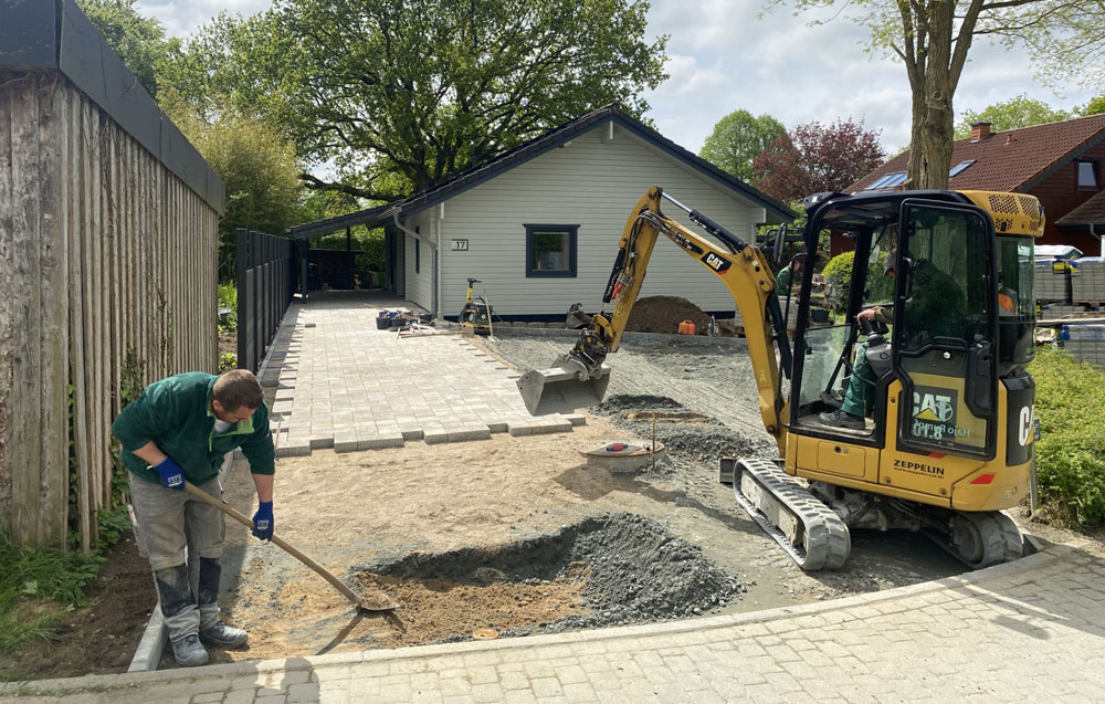 BREDENBEK: Privatgarten